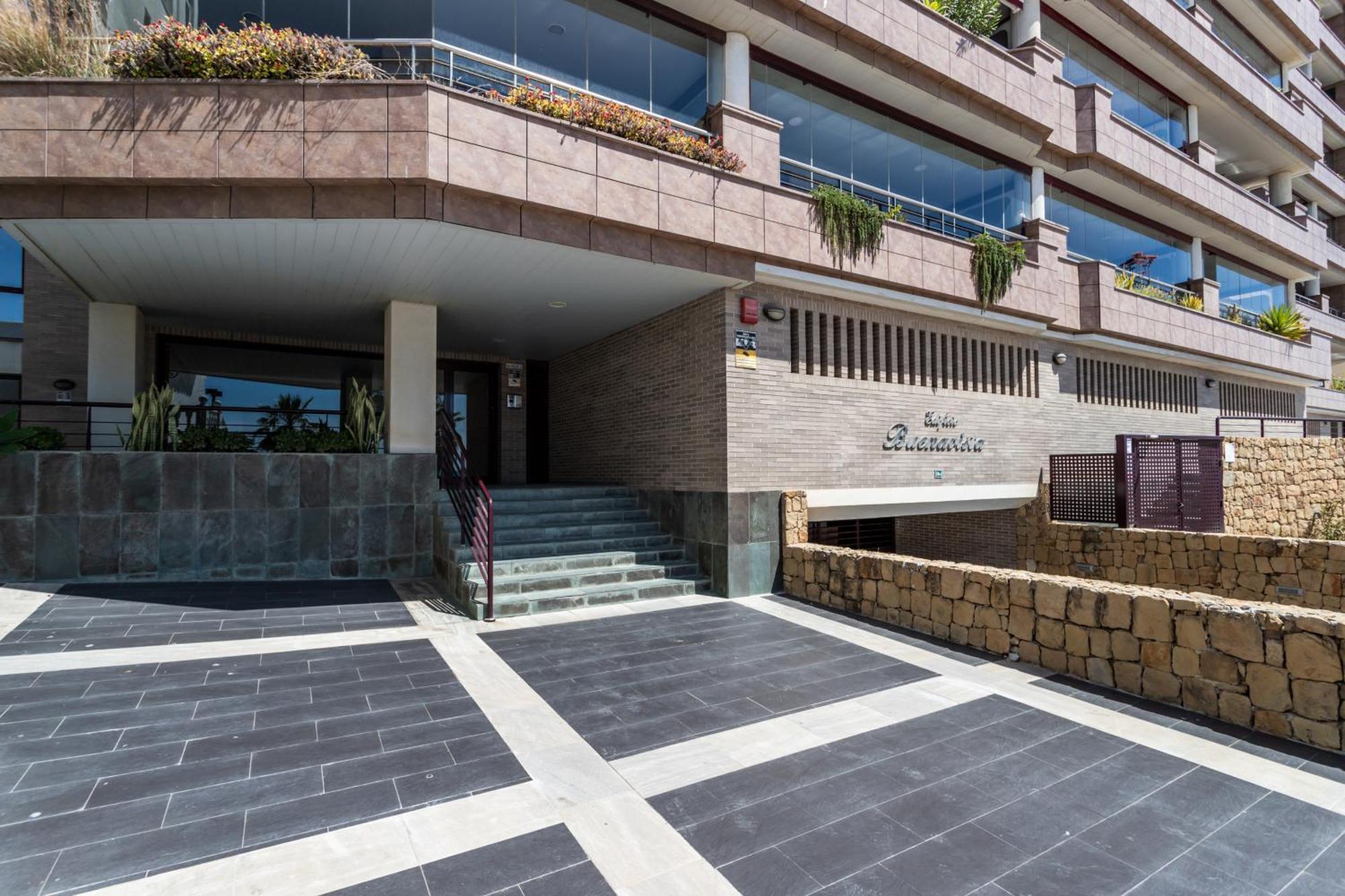 Buenavista Lifestyle By Sur Suites Fuengirola Kültér fotó