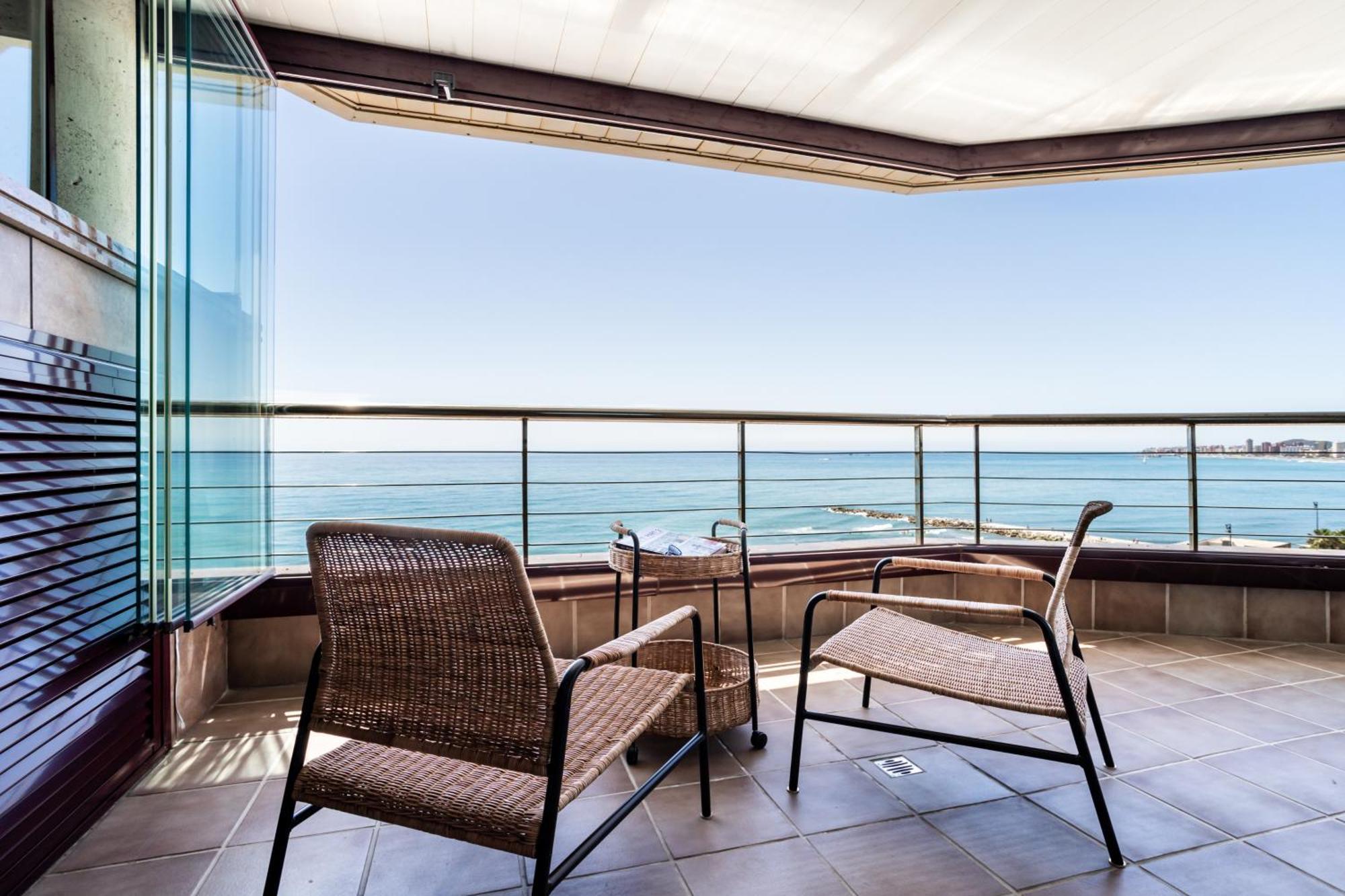 Buenavista Lifestyle By Sur Suites Fuengirola Kültér fotó