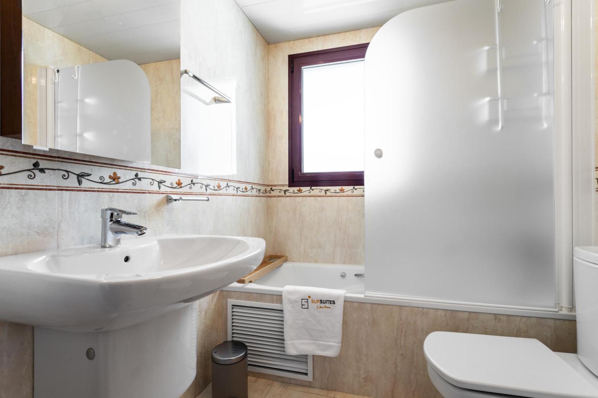 Buenavista Lifestyle By Sur Suites Fuengirola Kültér fotó